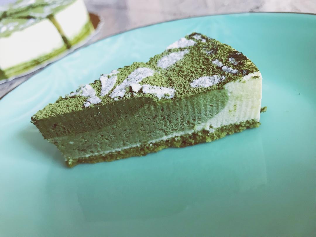 渐变抹茶慕斯蛋糕：我Amanda带着既美又作的抹茶甜点又来了！【曼食慢语】