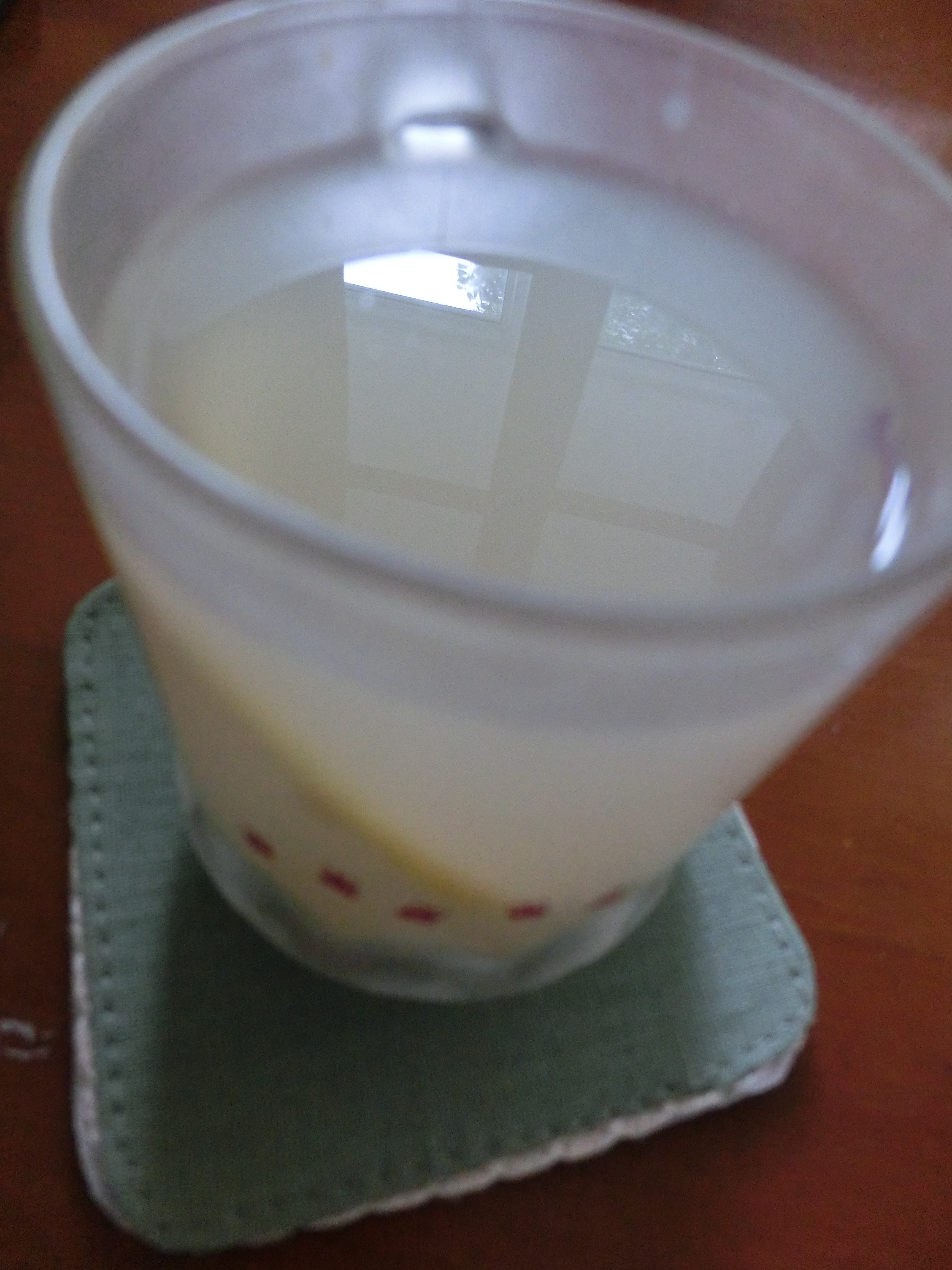 柠檬薏米水