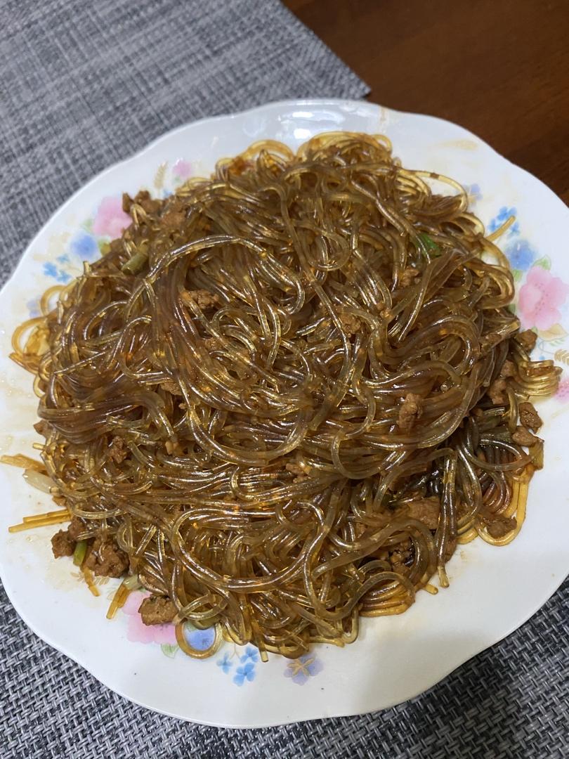 蚂蚁上树