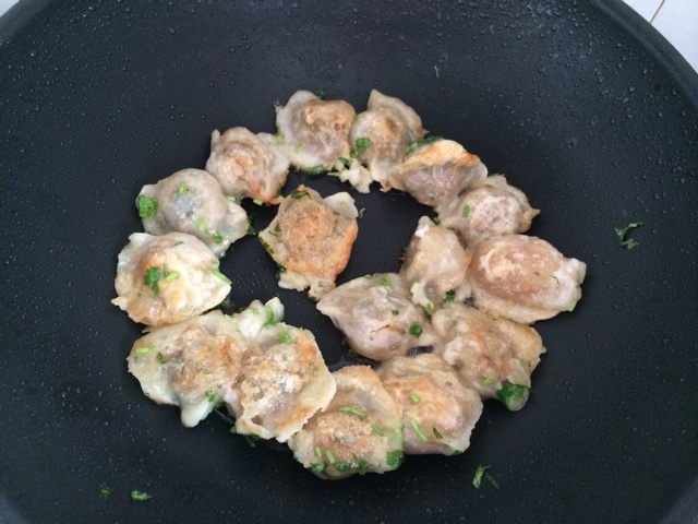 脆底煎饺