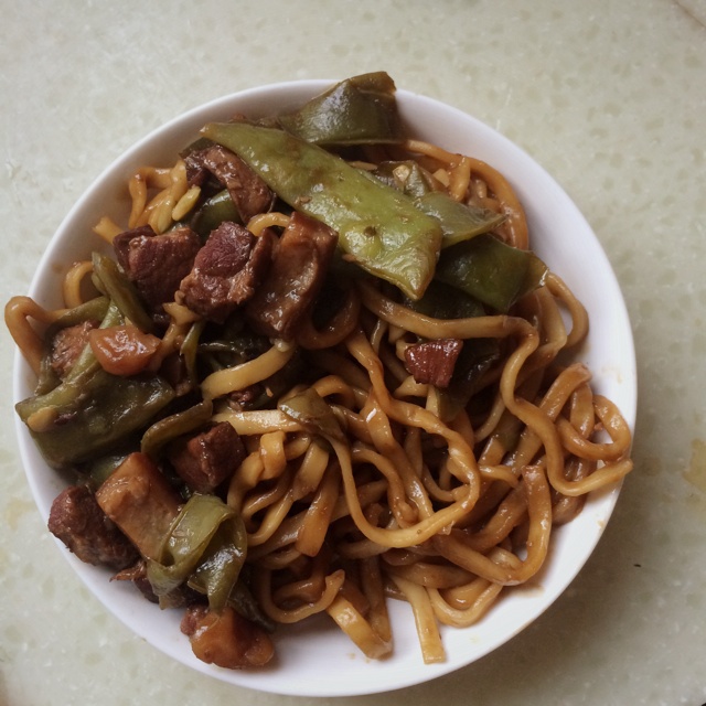 豆角焖面