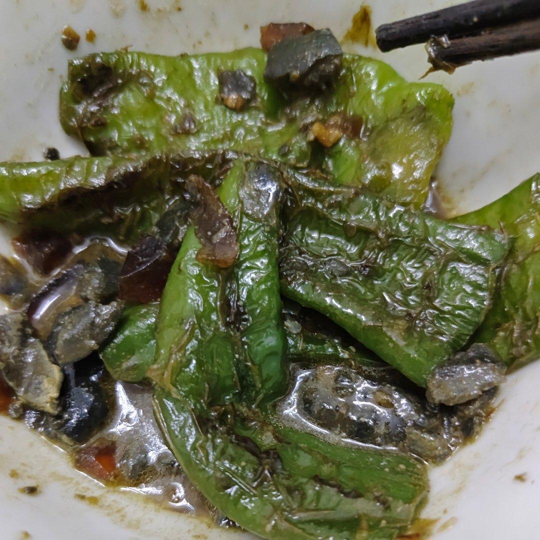 青椒皮蛋
