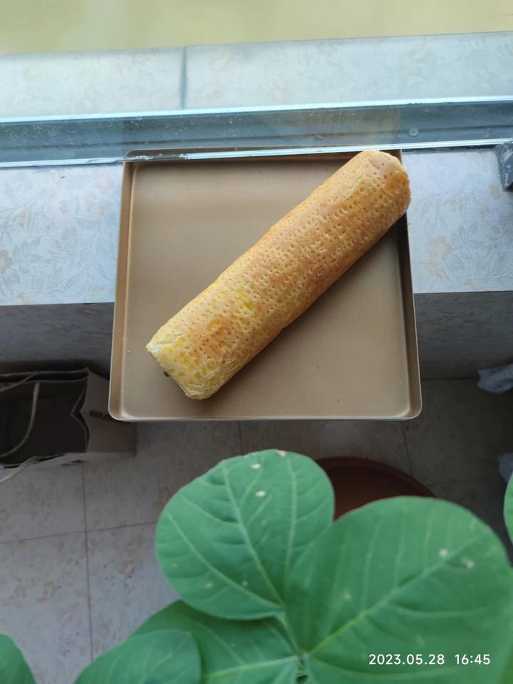 美味的肉松面包卷