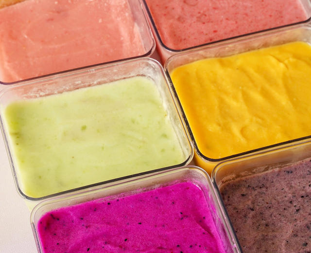 夏日必学‼️6款水果冰淇淋🌈低卡又健康‼️的做法