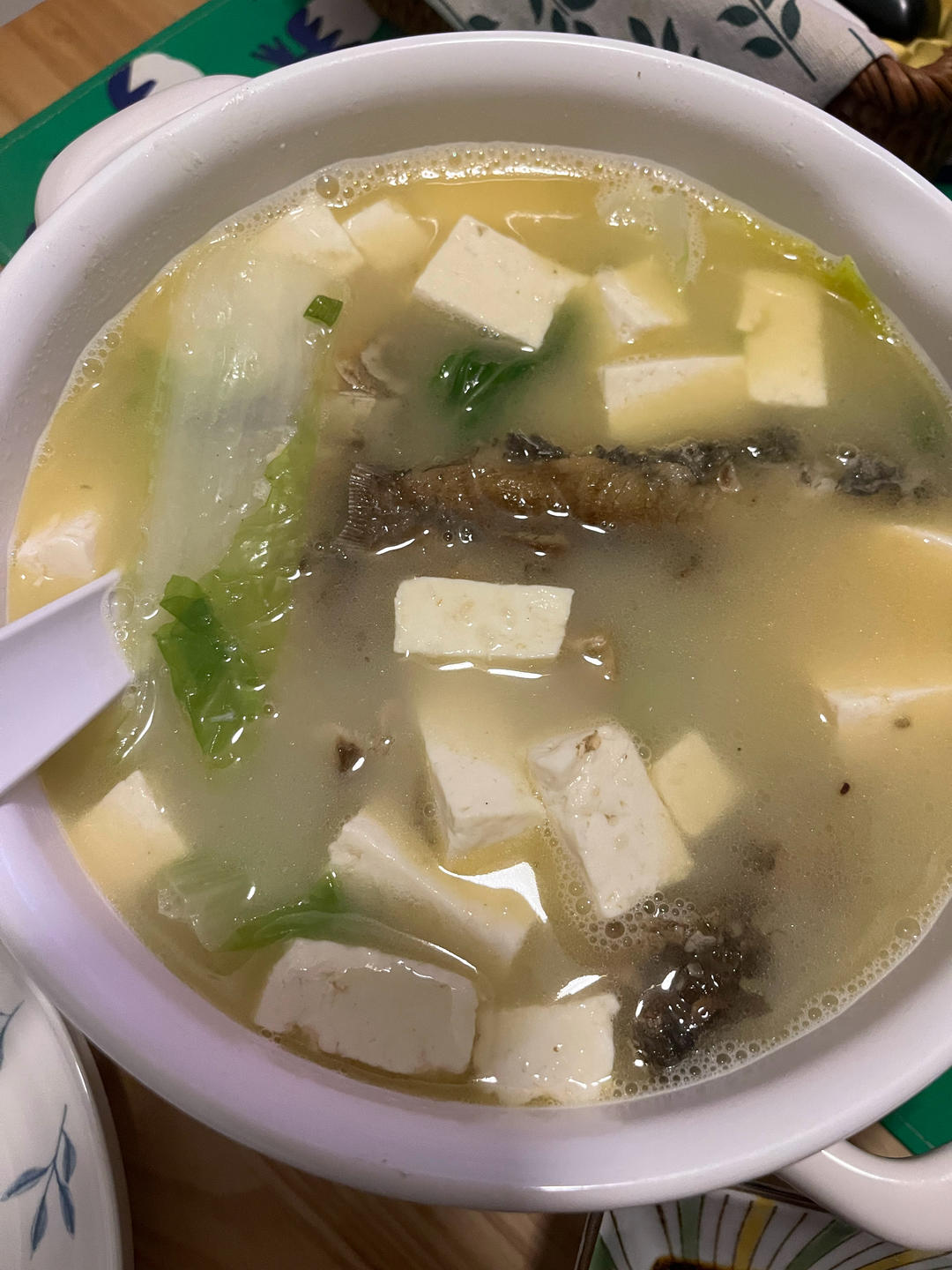 奶白鲫鱼豆腐汤|一条鱼最后的温柔