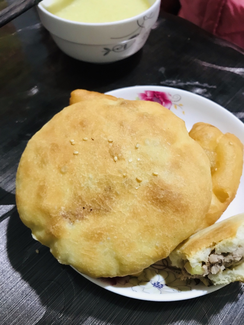 博山肉烧饼（地方名吃，舌尖上的中国，香酥可口）