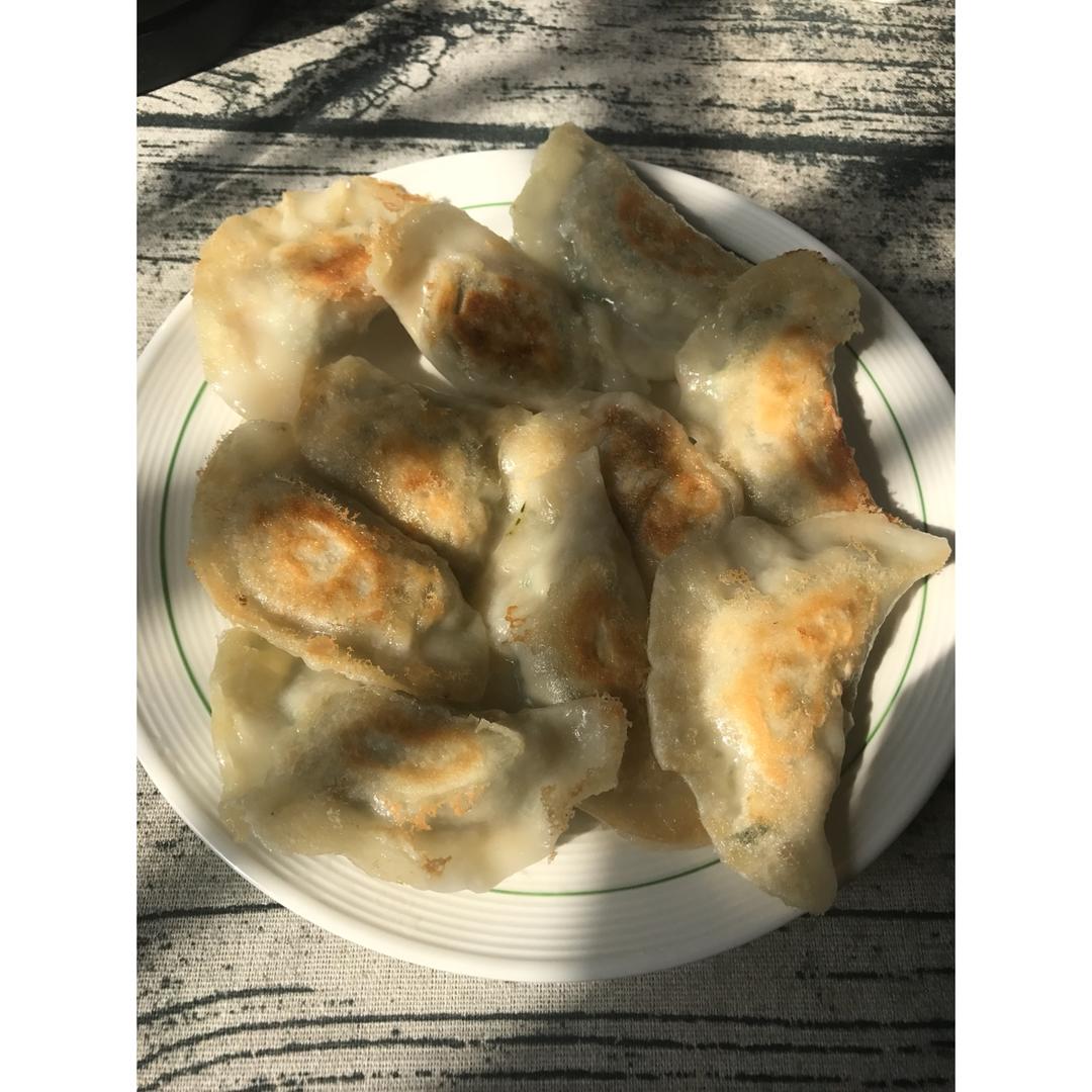 脆底煎饺