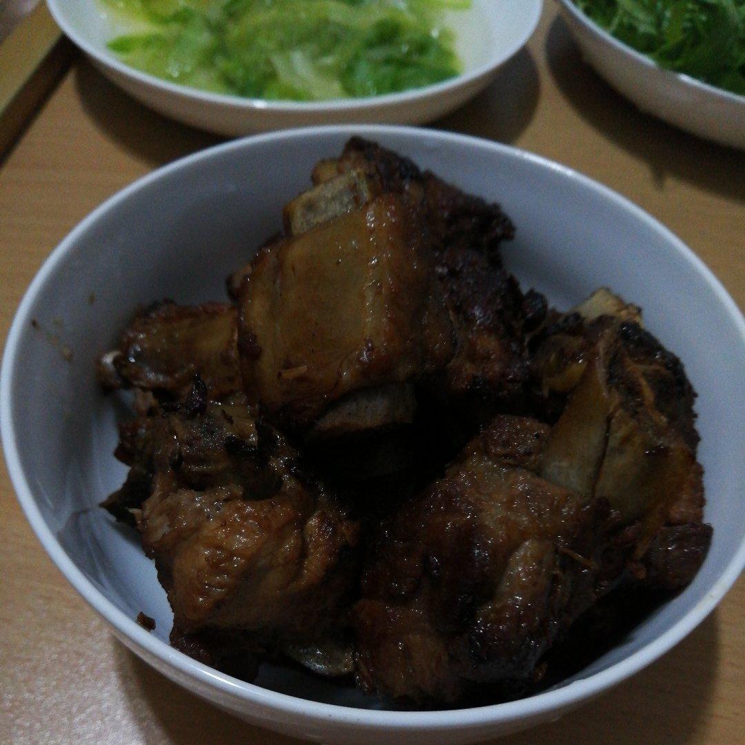 红烧排骨