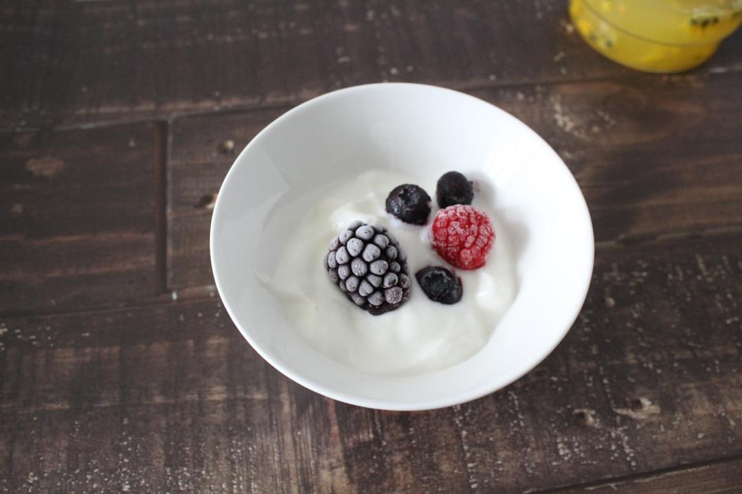 奶牛家的超easy自制健康无糖酸奶