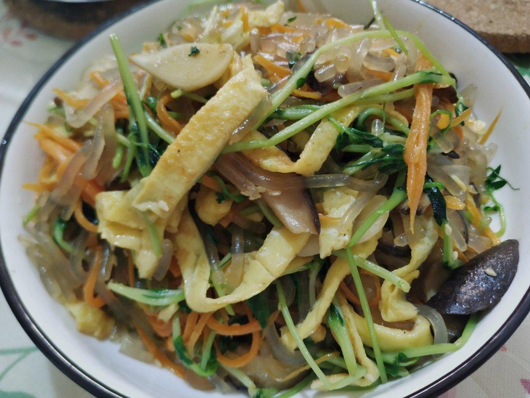 堂妈小厨——简易韩式炒杂菜