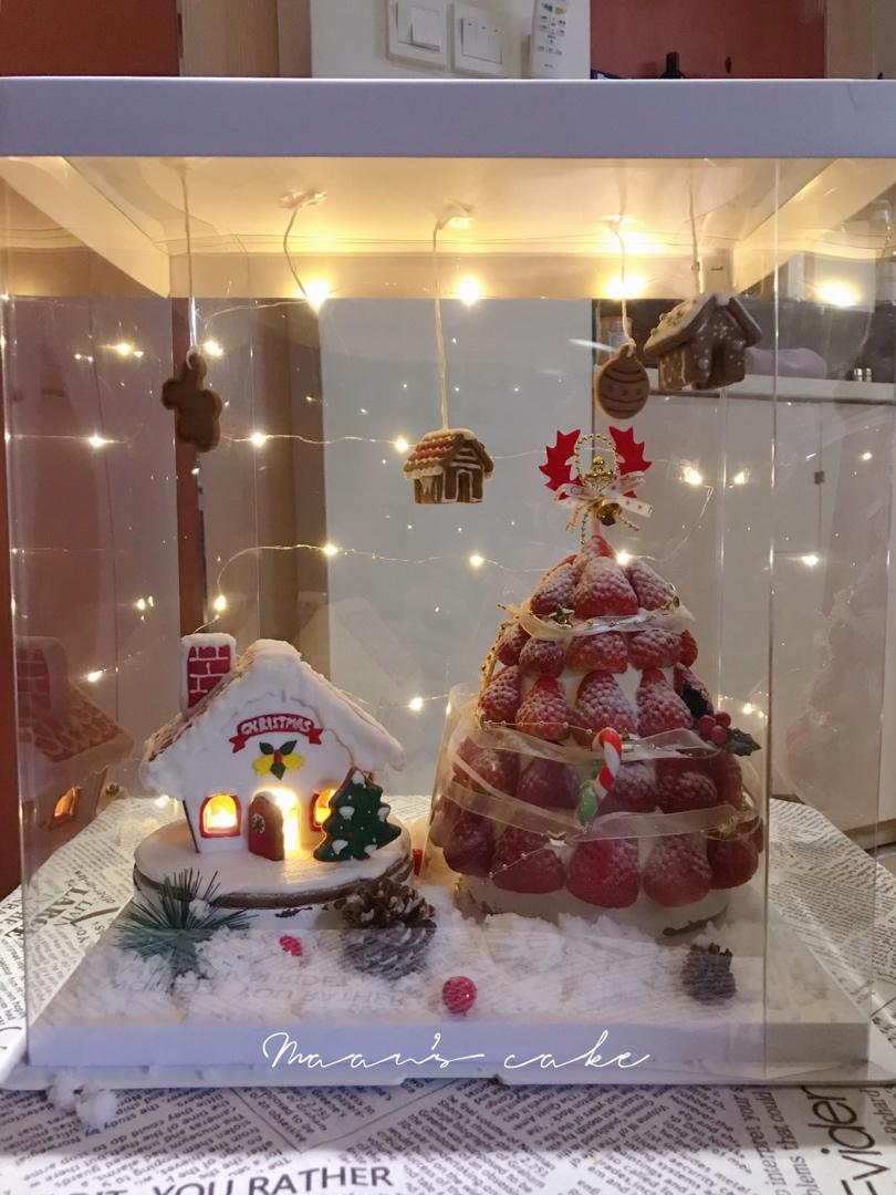 糖霜饼干圣诞迷你姜饼屋