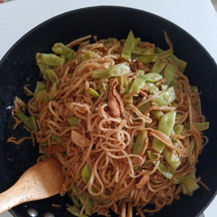 炒饼（肉丝豆角版）