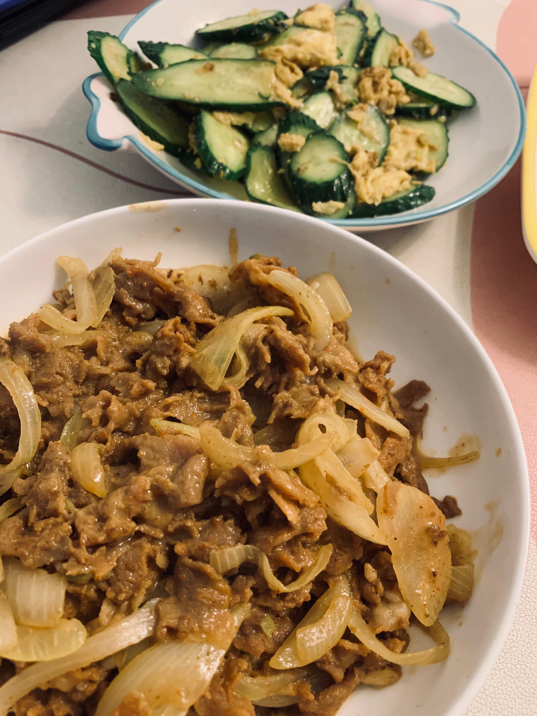 家常孜然洋葱炒羊肉
