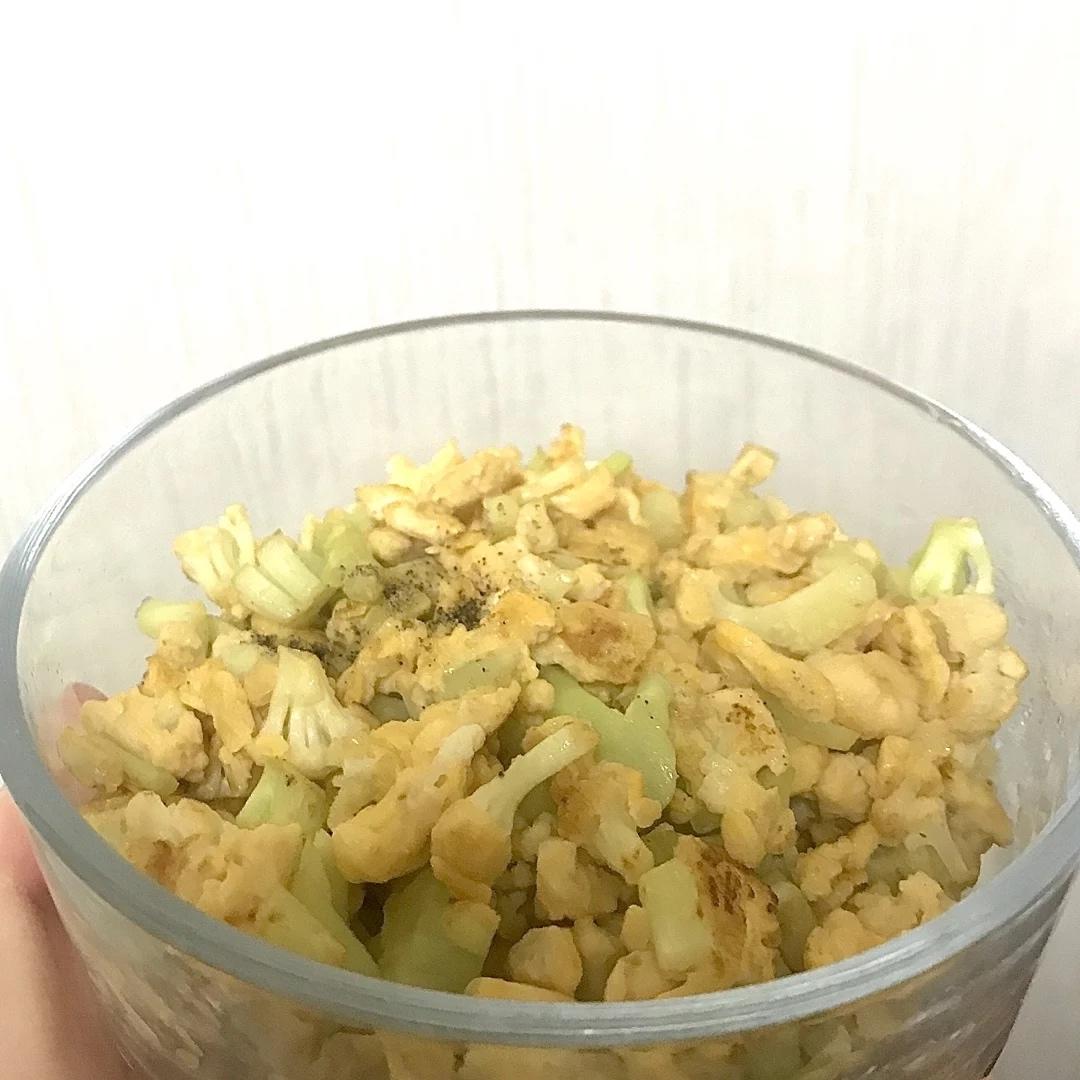 花菜炒鸡蛋