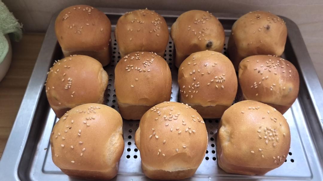 奶香蜜豆小面包