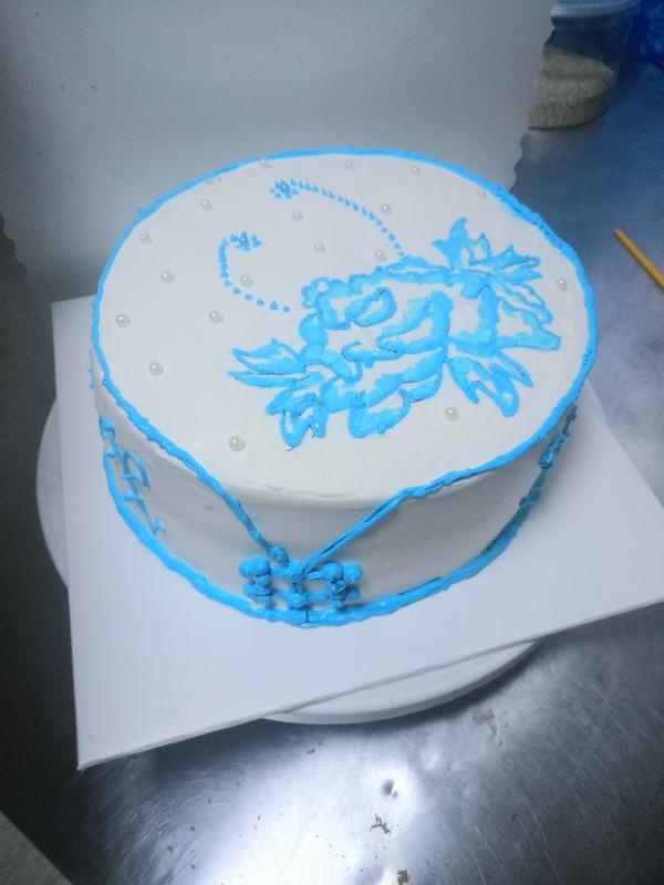 手绘青花瓷蛋糕