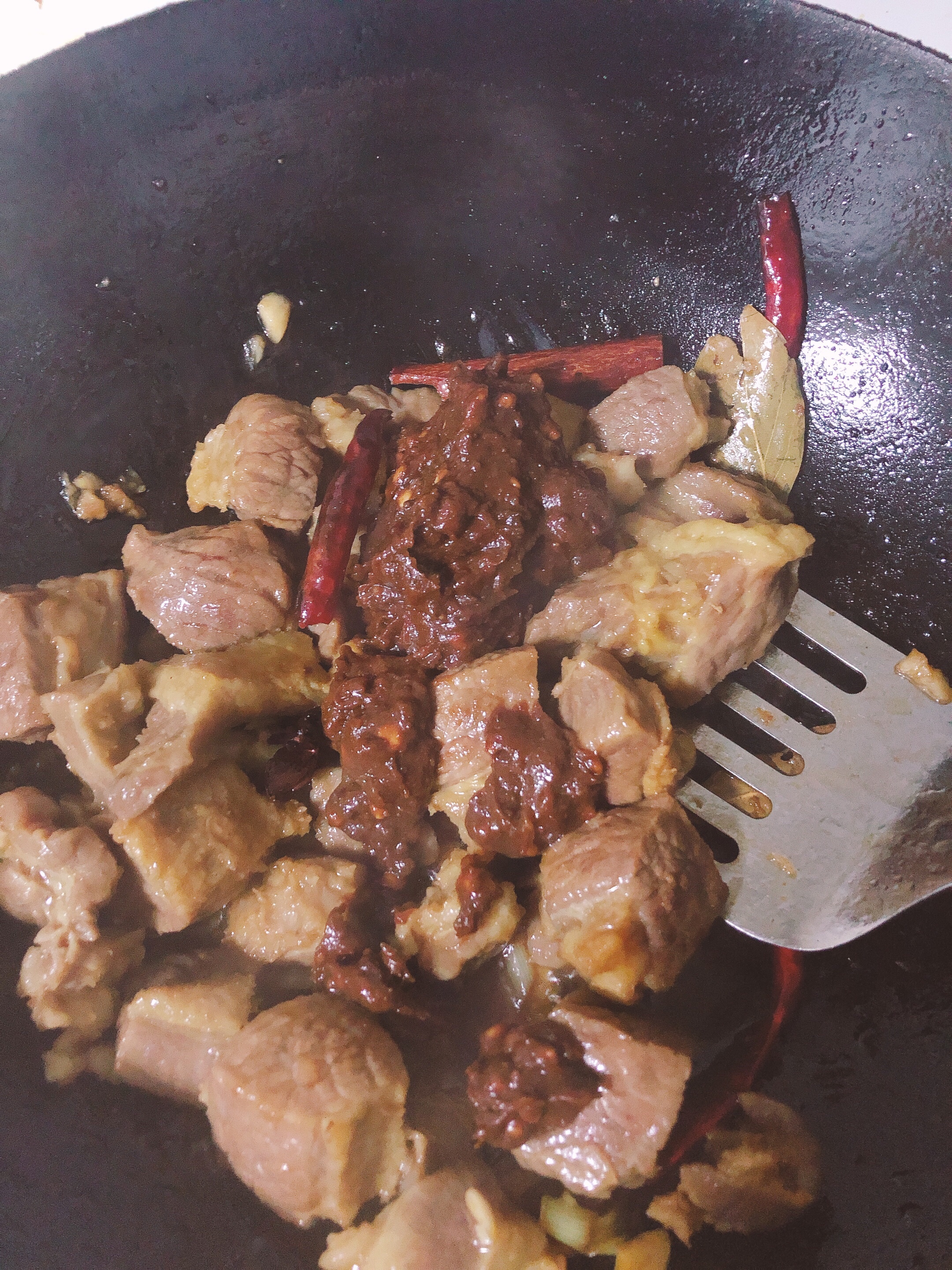 广式烧牛腩『小白也可以做的硬菜』红烧牛肉的做法 步骤7