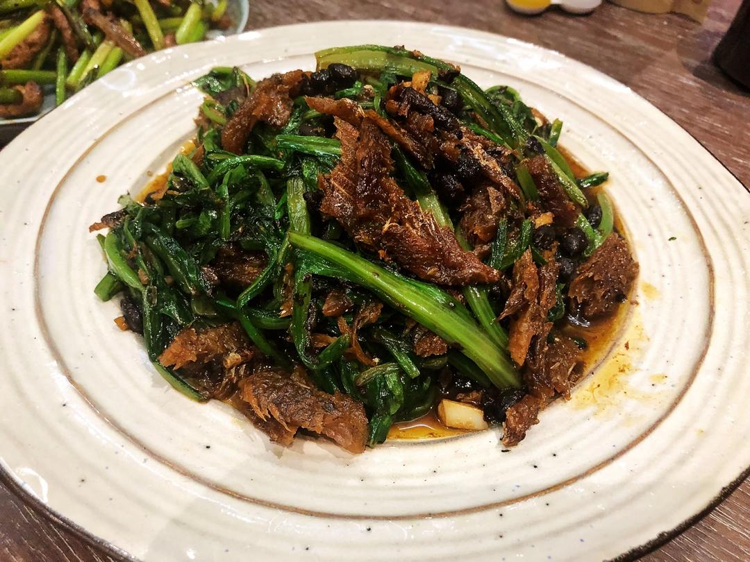 豆豉鲮鱼油麦菜