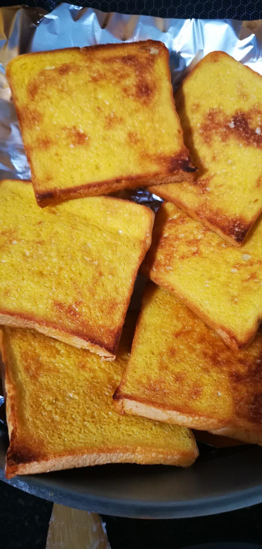 烤面包片