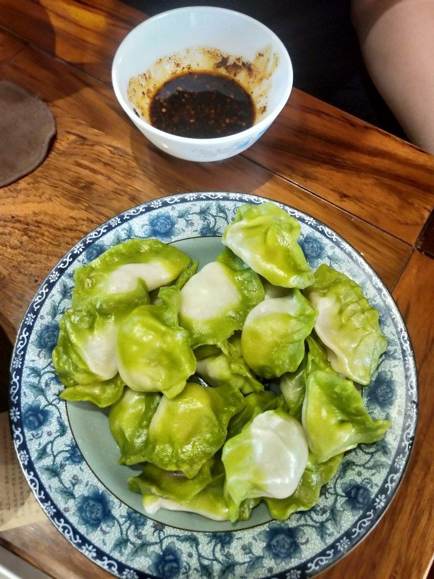 菠菜翡翠大肚饺子