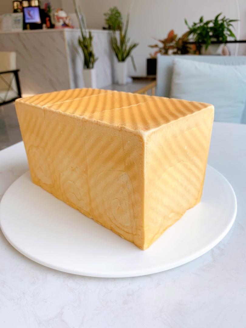 吐司，奶香手撕面包，超级香浓