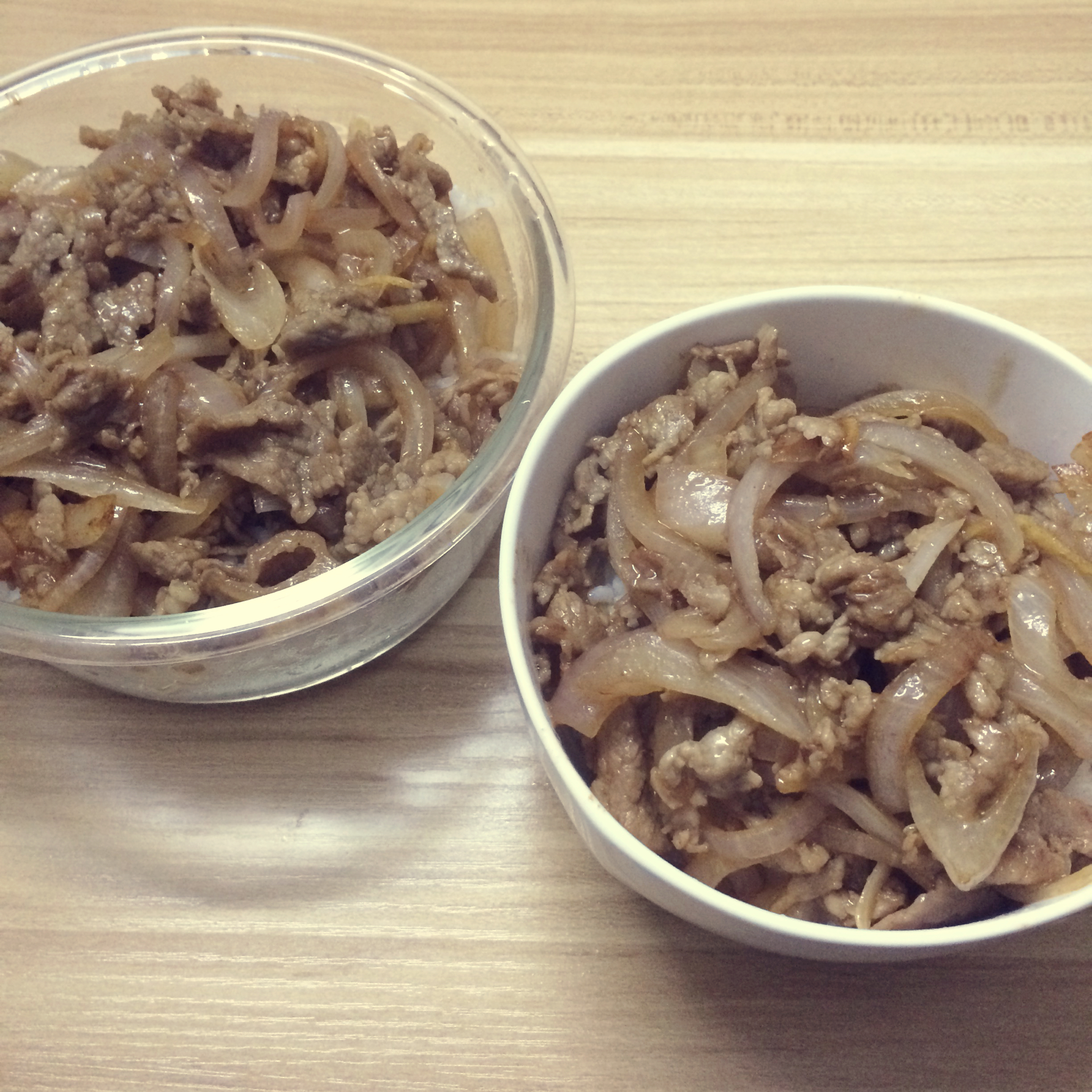 洋葱肥牛饭
