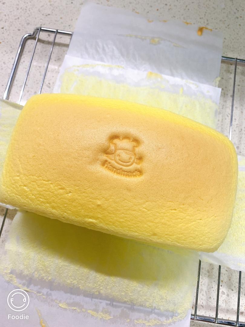 堪比柯基屁股
爆浆芝士🧀古早蛋糕
