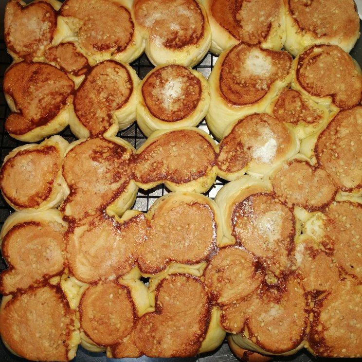 脆底蜂蜜小面包