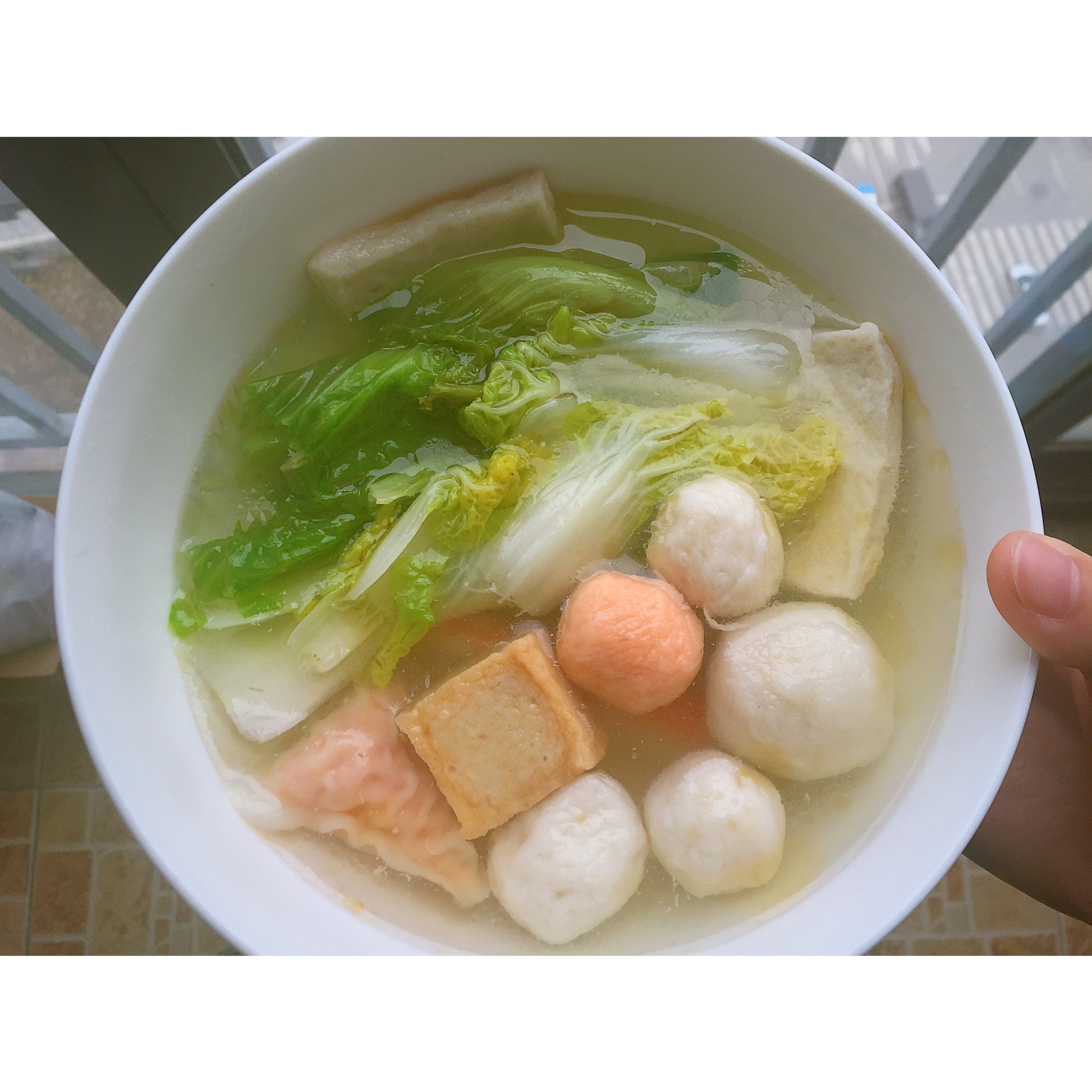 平菇鱼丸汤