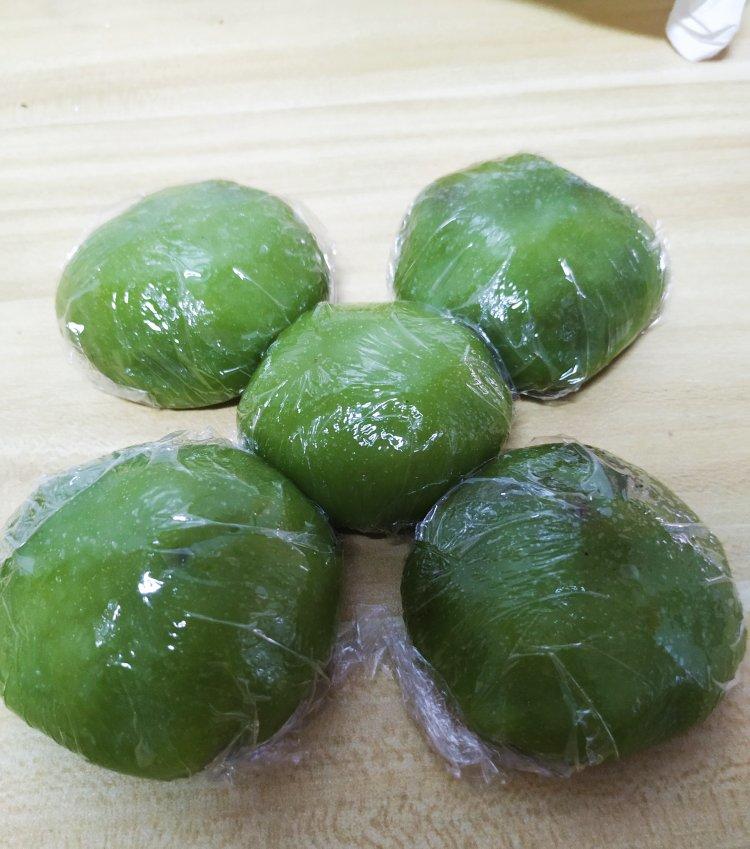 网红青团～～咸蛋黄肉松青团