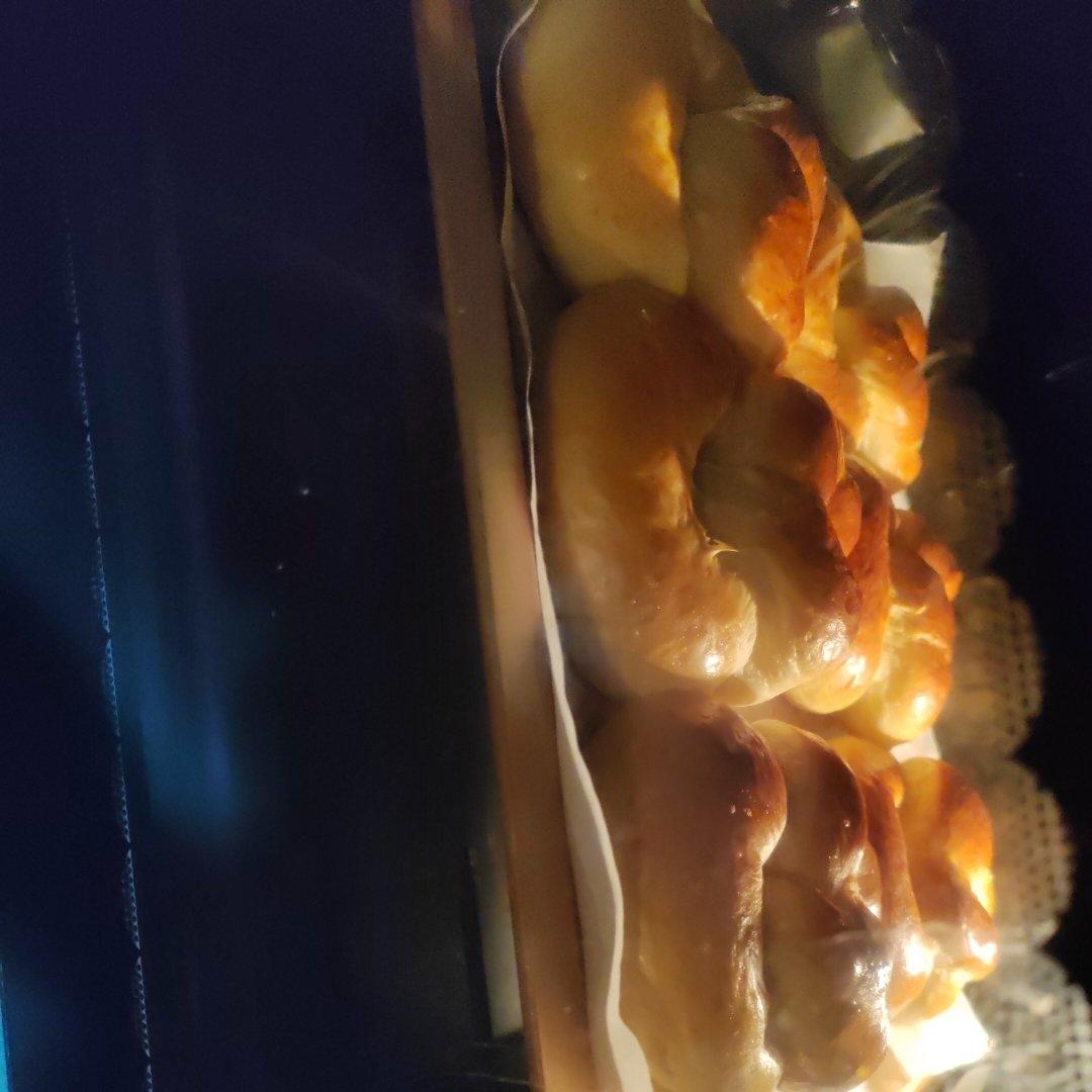 全世界最好吃没有之一的汤种布里欧修老面包