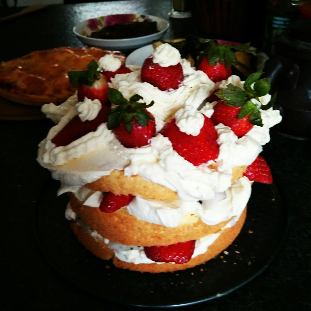 【零失败】不会裱花没关系的水果裸蛋糕 芒果裸蛋糕 完美戚风胚