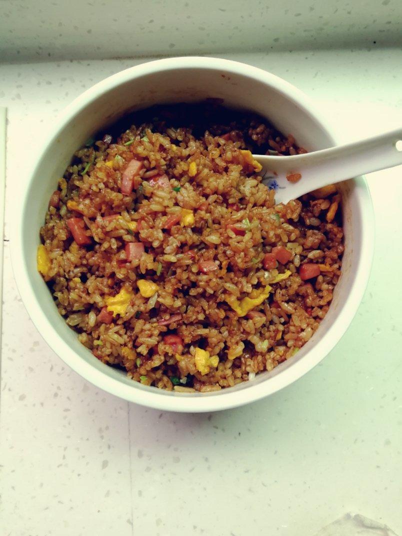 小时候的酱油炒饭
