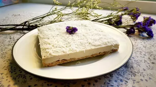 100个easy-to-make菜谱13 | 生食榴莲蛋糕的做法