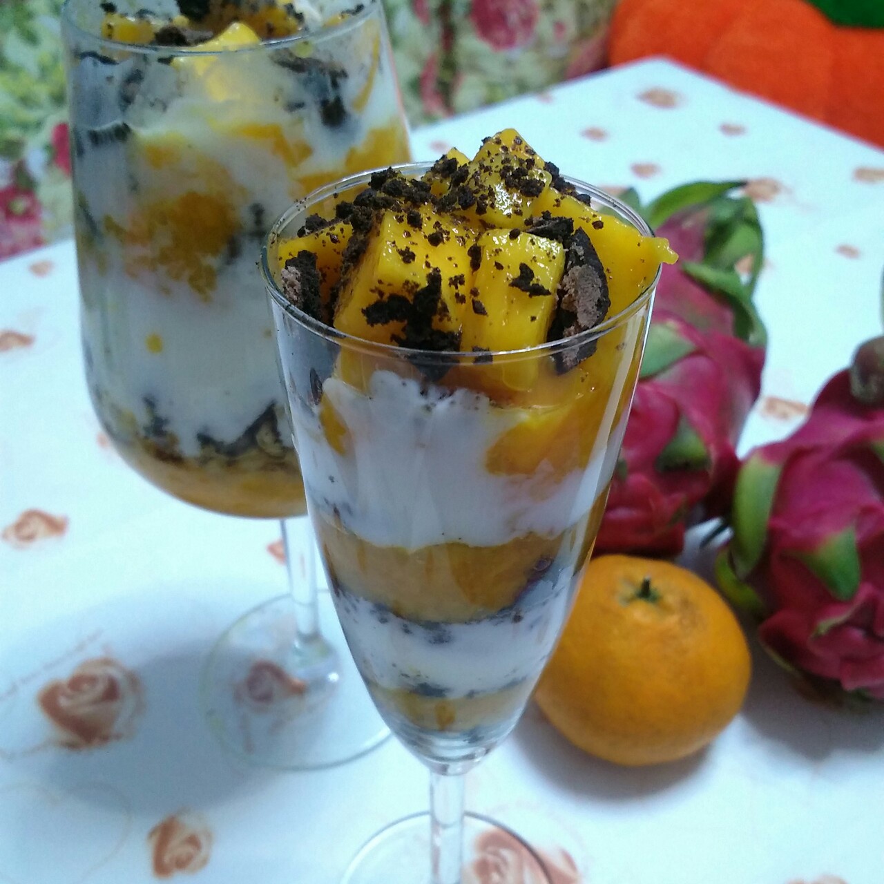 芒果酸奶随心杯