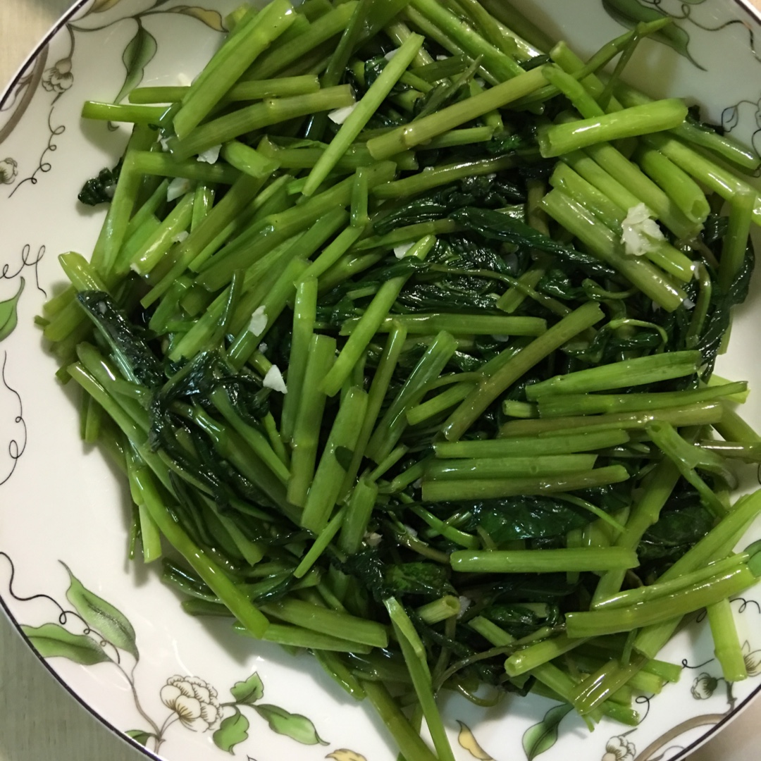 炝炒空心菜（不黑的秘密）