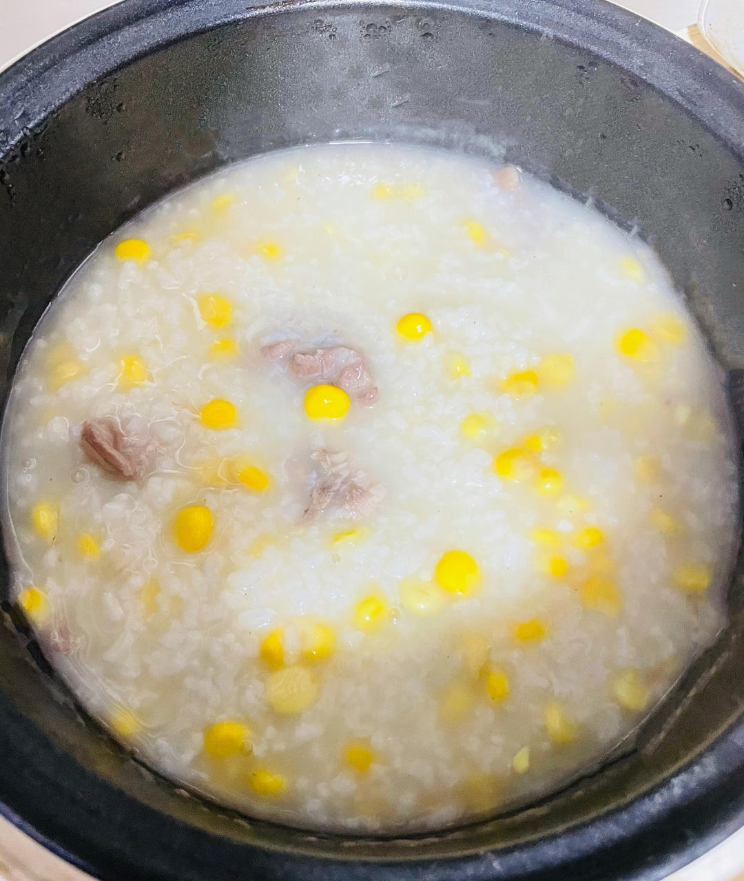 下厨房用户46i9做的清甜玉米粥