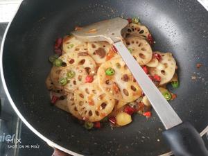 干锅藕片的做法 步骤8