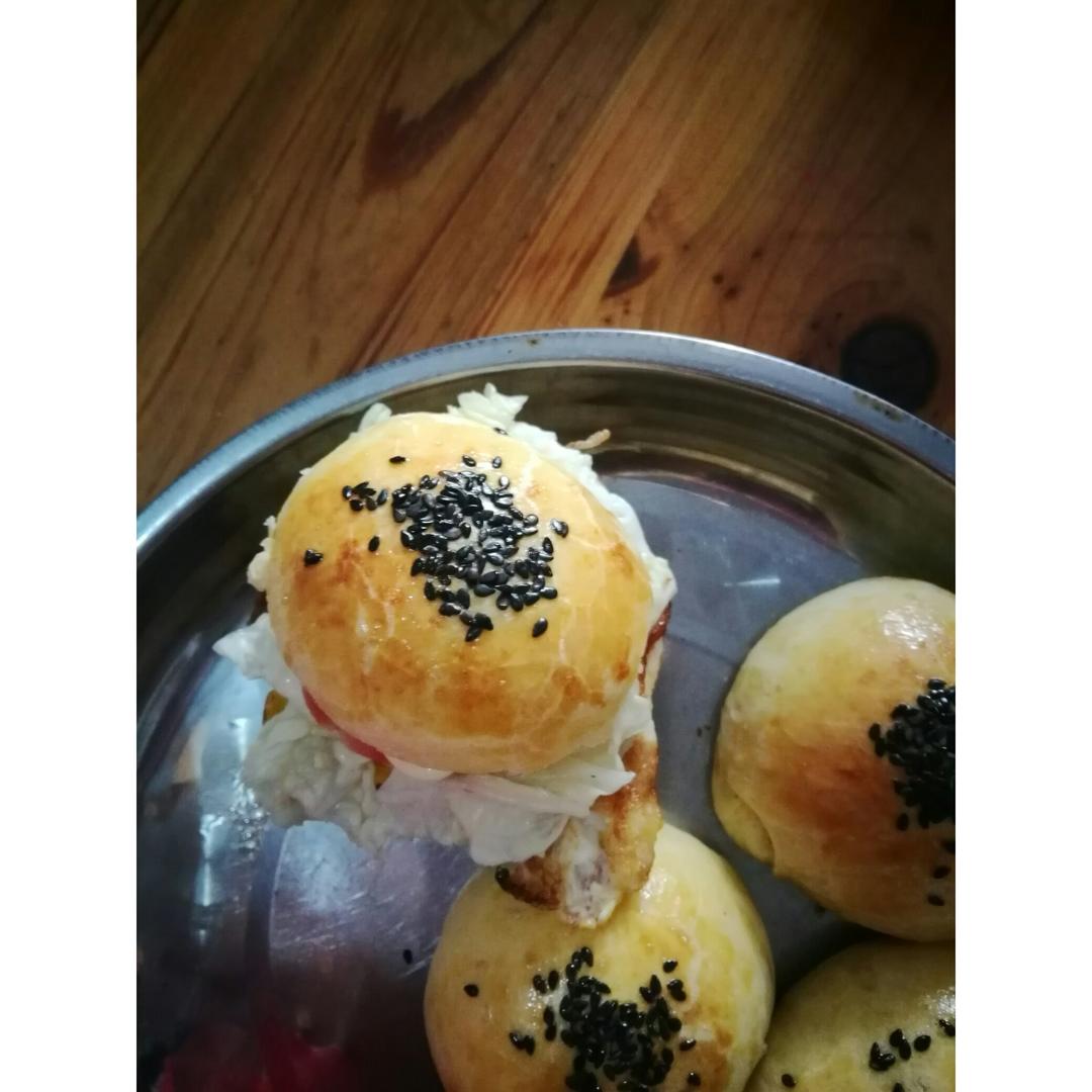 自制营养肉饼汉堡包