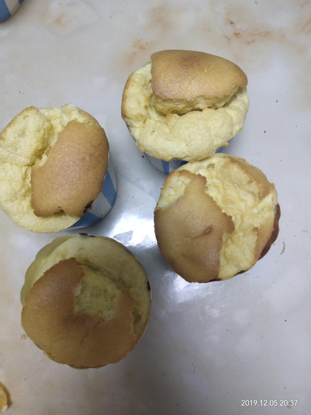 棉花纸杯蛋糕