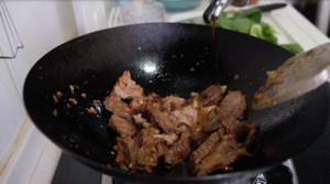 苏北青菜烧牛肉（苏北八大碗）的做法 步骤5