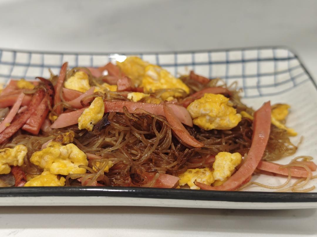大牌档炒米粉