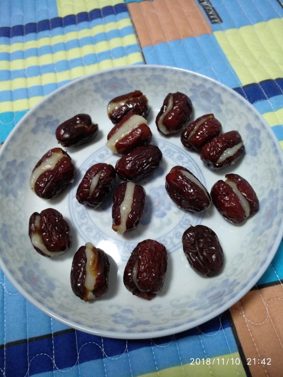 心太软— 红枣夹糯米粉