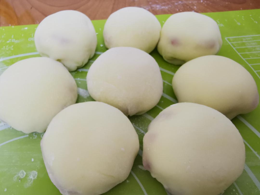 腹黑白胖子——奥利奥雪媚娘