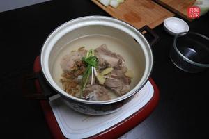 【医家食语】大骨冬瓜炖汤的做法 步骤5