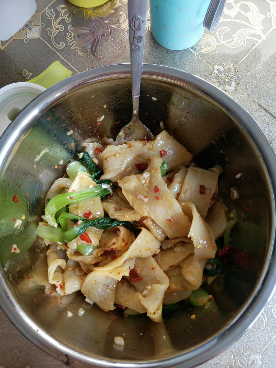 油泼面 Youpo Noodles