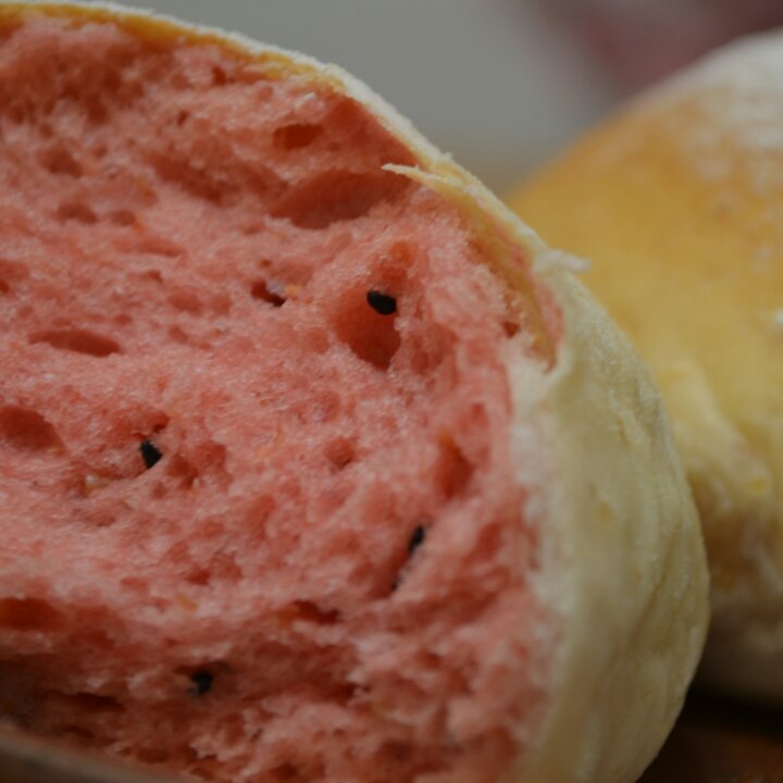 HONEY PINK-红心火龙果小面包