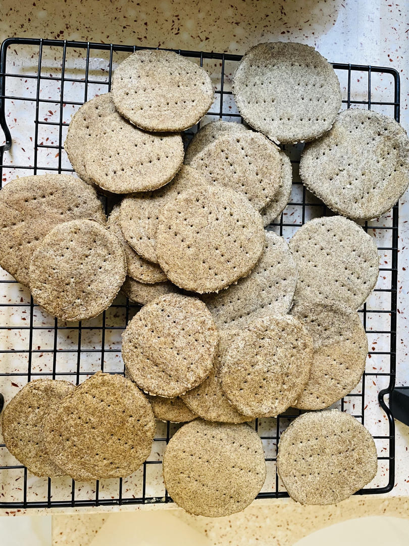 黑全麦消化饼干^_^减脂健身人士可吃的小零食