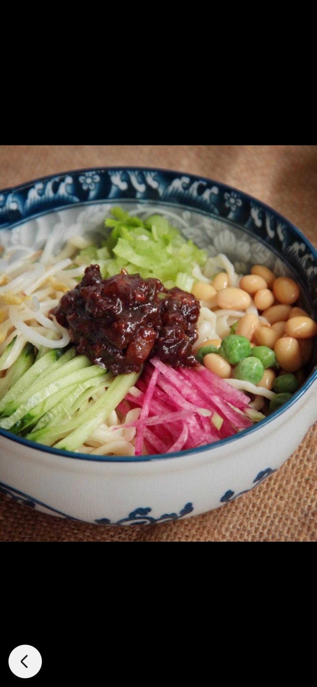 家常炸酱面做法，简单又美味