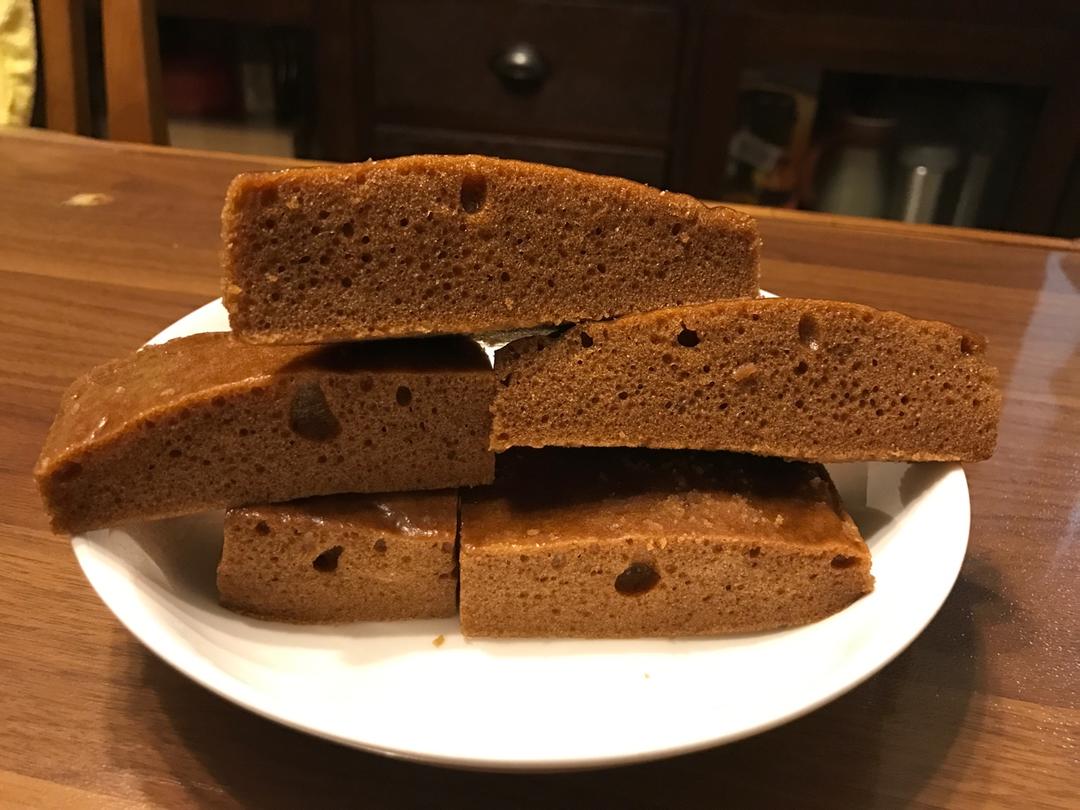 马拉糕，软糯弹韧，香甜细腻，和一般发糕不一样